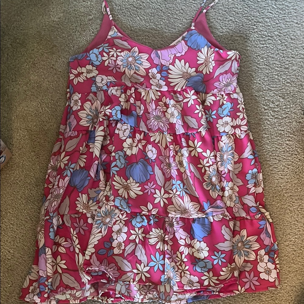 Pink floral print altered state dress in size small in like new condition